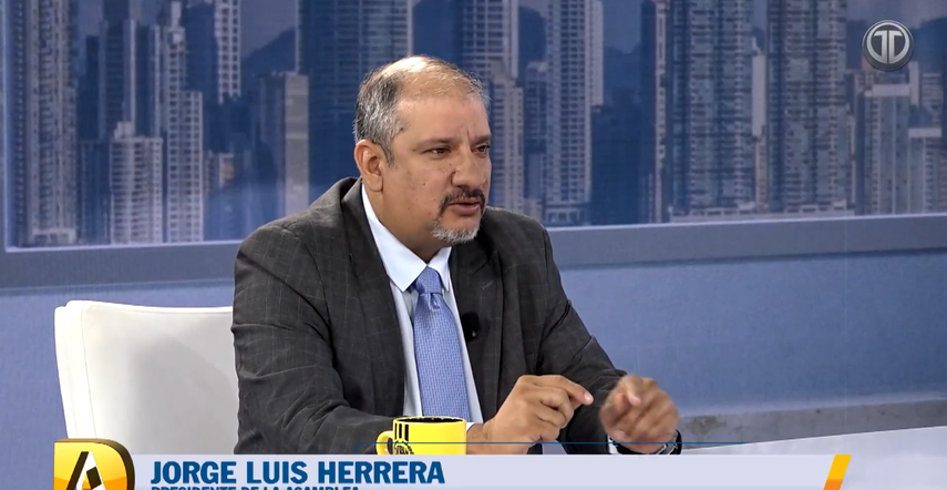 Jorge Herrera dispuesto a trabajar con los 71 diputados&nbsp;