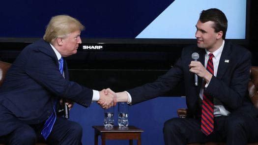 Hieren de bala al joven influencer Charlie Kirk, aliado del presidente Donald Trump.