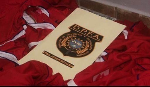 Decomisan más camisetas de la selección de Panamá falsificadas