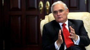 Panamá minimiza la competencia del ampliado Canal de Suez