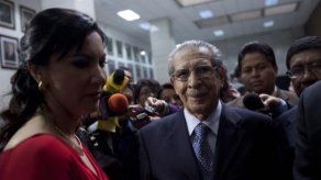 Ríos Montt es ingresado de emergencia tras sufrir desmayo