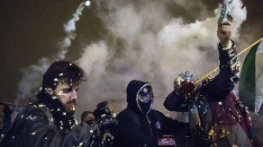 Hungría: Oposición promete reanudar protestas tras fiestas