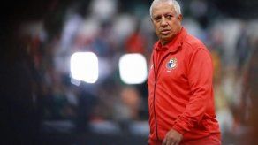 Américo Rubén Gallego arriba al país y el lunes inicia primer microciclo del año