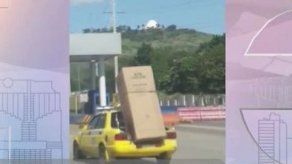 Sancionan a conductor de taxi que trasladaba una nevera de forma inadecuada