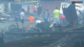 Caserones desafían el tiempo en medio de la moderna y progresista ciudad