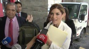 Empresaria Poulett Morales ante la Fiscalía Anticorrupción para indagatoria