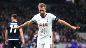 Tottenham logra su primer triunfo en Champions con goleada al Estrella Roja