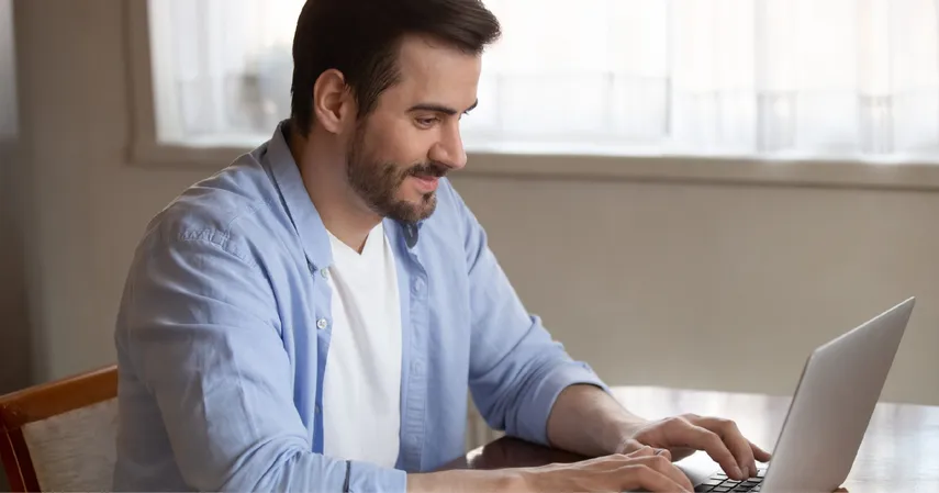 Panameños prefieren los portales web para conseguir empleo.