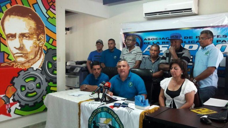 Anuncian lista de escuelas públicas que no iniciarán clases este lunes