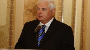 Me quedo con el pueblo