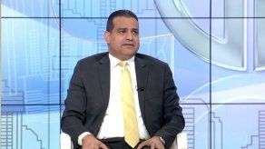 Carles espera sano debate en discusión de proyecto sobre licencia de paternidad Carles espera sano debate en discusión de proyecto sobre licencia de paternidad