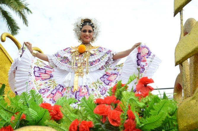 Desfile de las Mil Polleras 2020