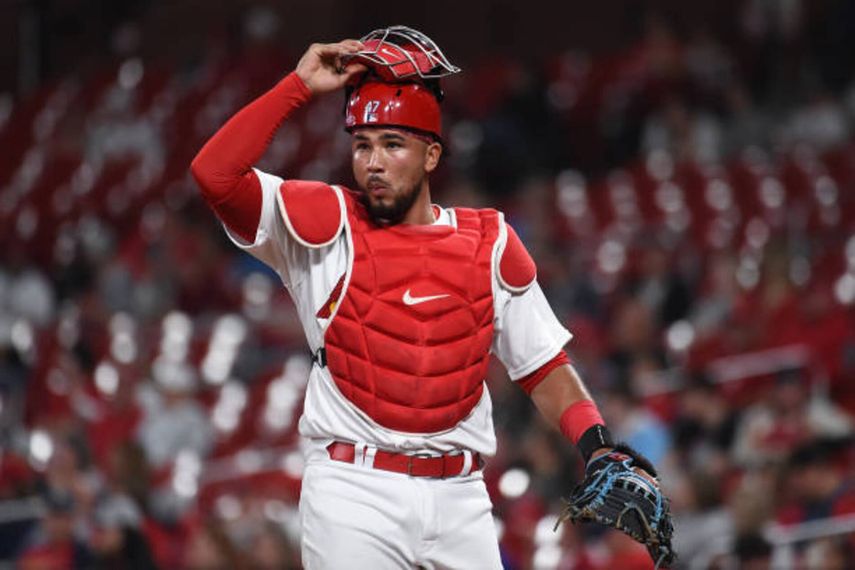 Iván Herrera conectó su primer hit en Grandes Ligas