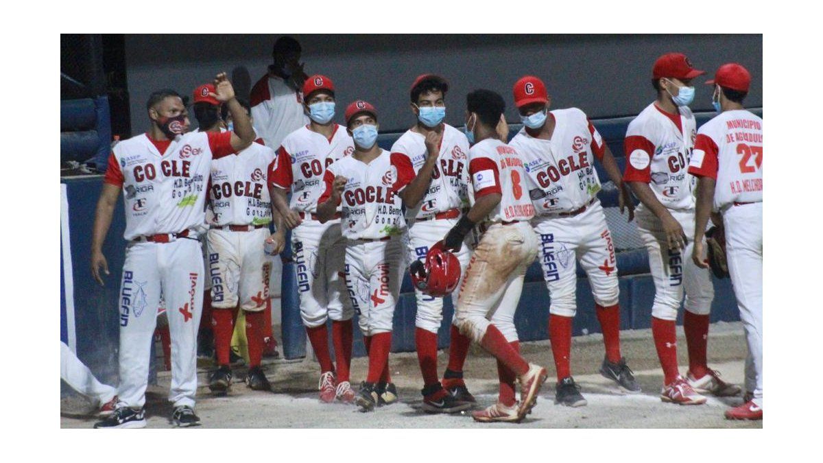 Béisbol Juvenil 2021: Coclé y Herrera completan las ...