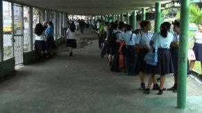 Docentes denuncian fallas