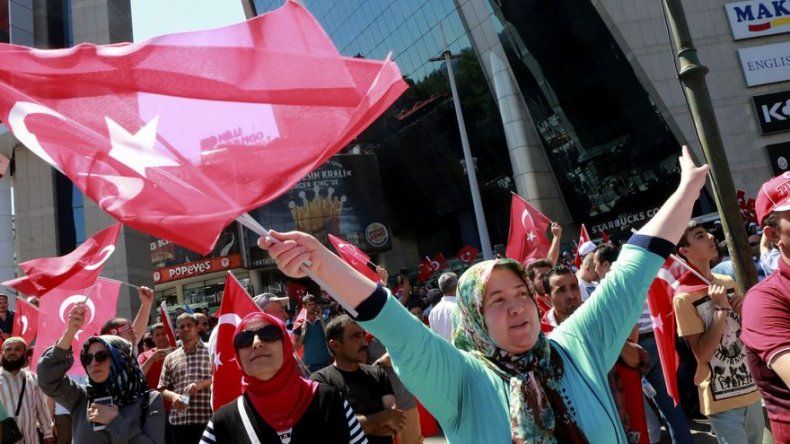 Panamá rechaza intervención militar en Turquía y llama al respeto a la decisión popular