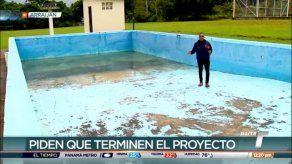 Piscina en Santa Clara es un criadero de mosquitos