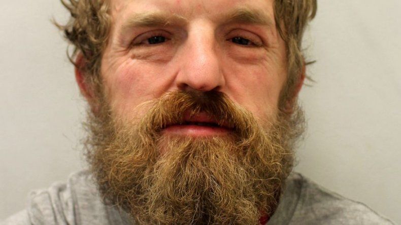 Seis meses de cárcel en el Reino Unido por robar material médico