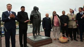 Lituania homenajea a Gandhi y a su amigo lituano Herman Kallenbach