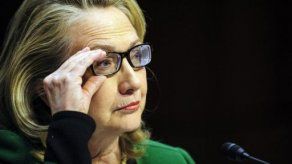 Hillary Clinton se apunta a moda de gafas nerd