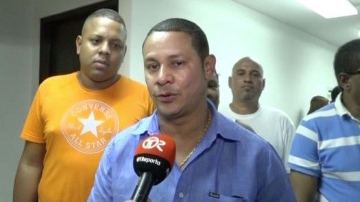Héctor Brands presenta su nómina para las elecciones internas del PRD