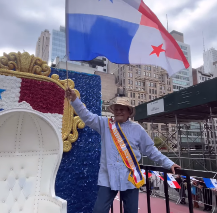 Roberto Durán representa a Panamá en el Desfile de la Hispanidad&nbsp;