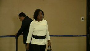Reanudan indagatoria a exministra Molinar por compra de instrumentos