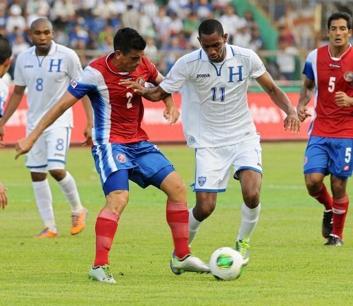 Honduras derrota a Costa Rica y queda a un paso del Mundial-2014