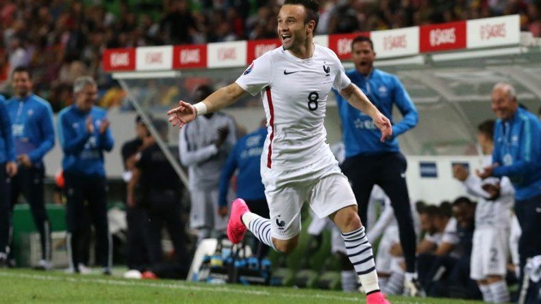 Francia supera 1-0 a Portugal