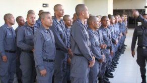 Custodios Penitenciarios ganarán B/.800.00 a partir del 15 de mayo