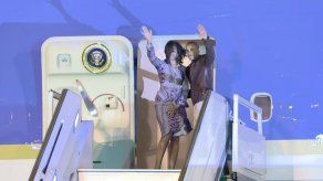 Obama llega a EEUU tras su histórico viaje a Cuba y Argentina