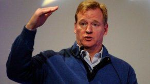 Comisionado de la NLF extiende contrato hasta 2018