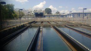 Potabilizadora de Chilibre opera a 90% por falla en una bomba de succión