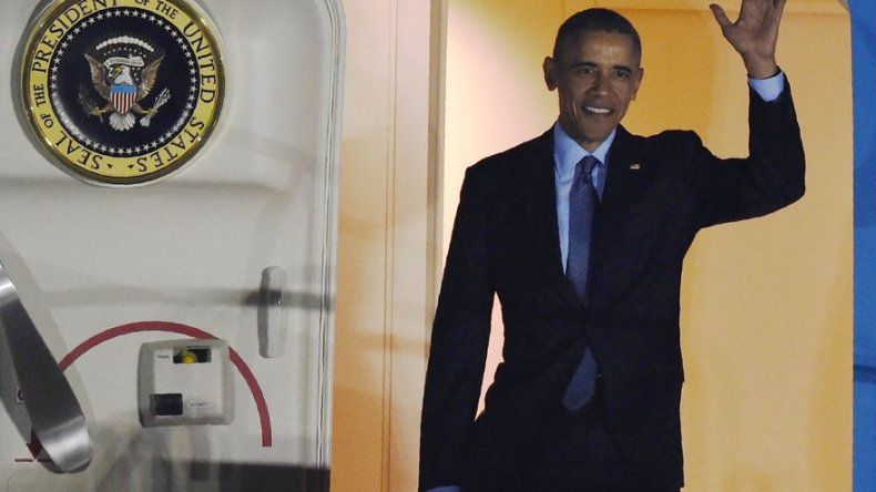 Obama llega a Japón para la cumbre del G7 y visitar Hiroshima