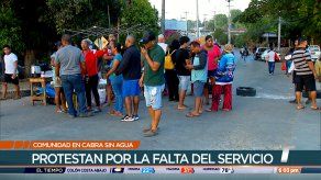 Residentes de Cabra reclaman al Idaan y promotora por falta de agua
