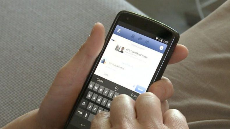 Facebook más Whatsapp, un movimiento defensivo