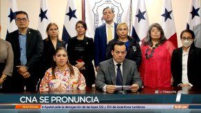 Abogados se manifiestan sobre el descontento social que vive en Panamá