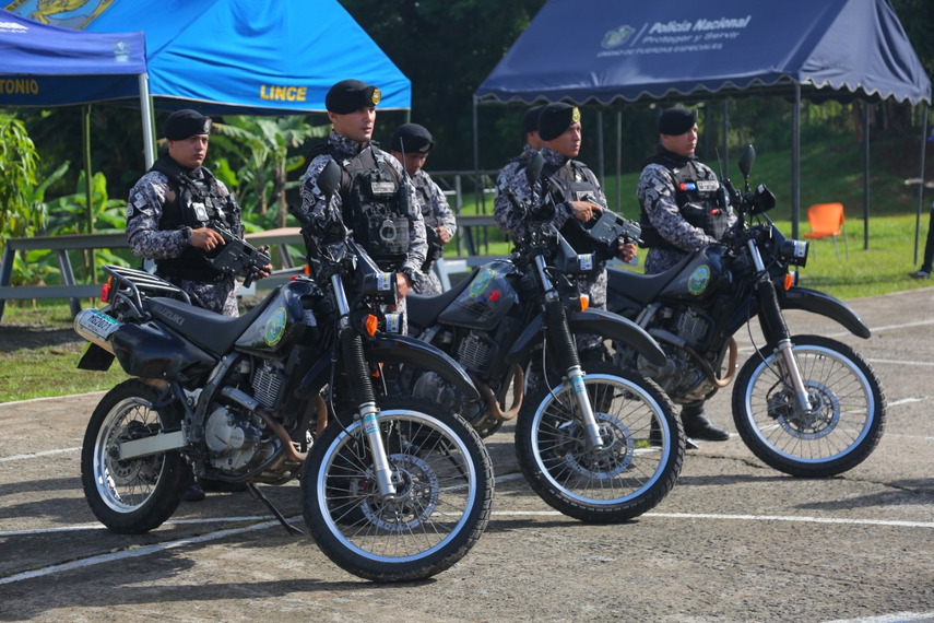 Unidades Linces de la Policía Nacional.