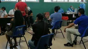 Jornada de vacunación por barrido con la fórmula de Pfizer en Panamá.