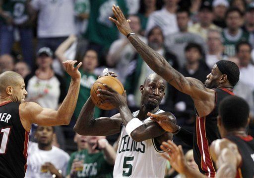 NBA: Celtics 93, Heat 91; Boston empata 2-2 la final del Este