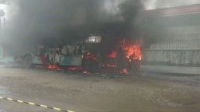 Arrestan a ocho personas en Brasil por incendios de autobuses
