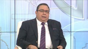 Abogado explica que juez puede llamar audiencia o notificar por escrito sobre Martinelli