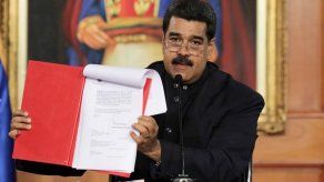 EE.UU. acusa a Maduro de cambiar las reglas para retener poder en Venezuela