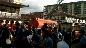 Cambian sede del diálogo Bomberos-Gobierno que inicia este lunes