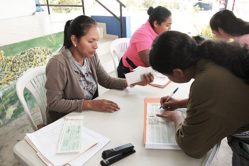 Becas socioeconómicas del IFARHU.