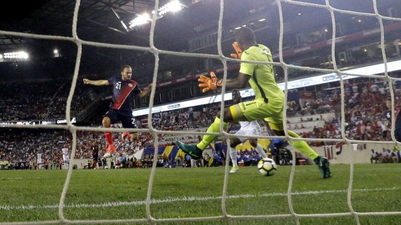 Costa Rica vence 1-0 a Honduras en Copa de Oro