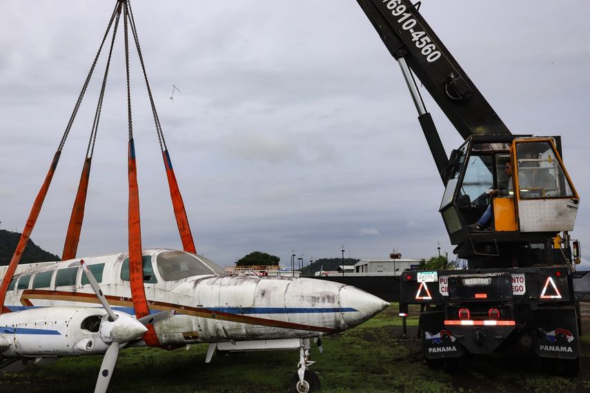Aeronáutica Civil traslada aeronaves abandonadas