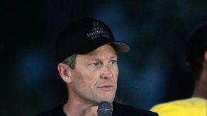 Armstrong dice que quiere ayudar a limpiar la imagen del ciclismo