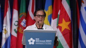 Alberto Carrasquilla renunció al cargo de ministro de Hacienda de Colombia.