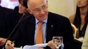 Timerman aborda en Sudáfrica intento de NML de embargar otra fragata